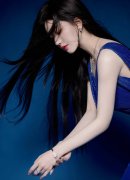 ...日韩正在线动态图片近